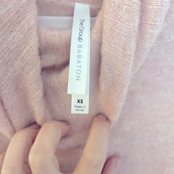 Aritzia The Group By Babaton Plutarch Pink Sweater - XS - Picture 7 of 10